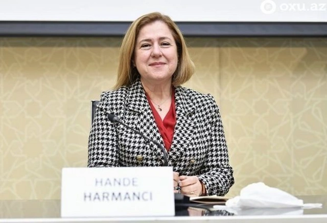 Ханде Харманджи: В этом году коронавирус не исчезнет